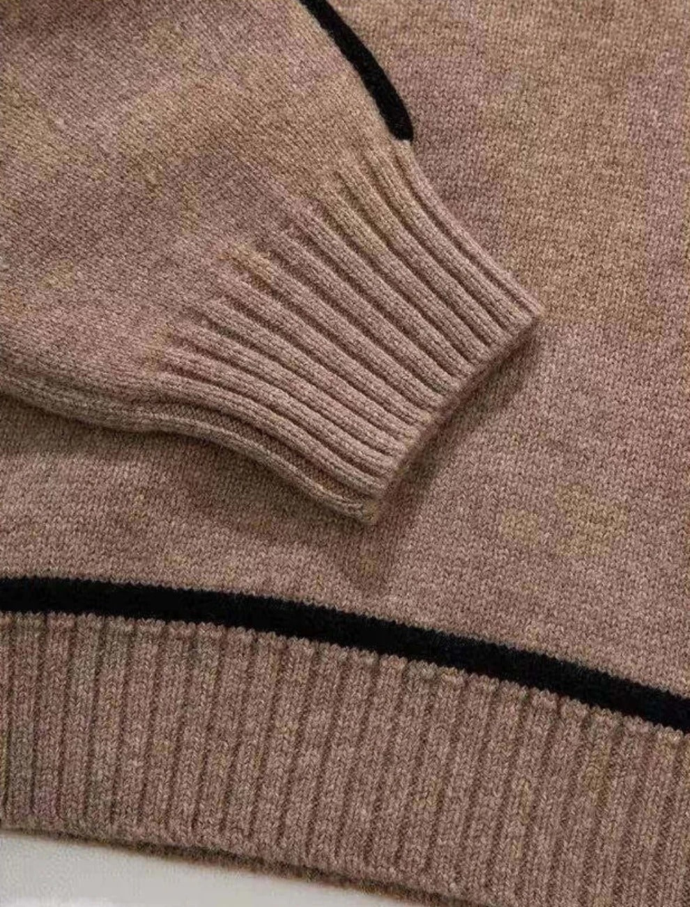 Maglione a Collo Alto in Maglia